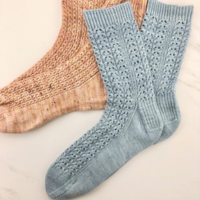 Knit Socks from the Toe Up with Tash