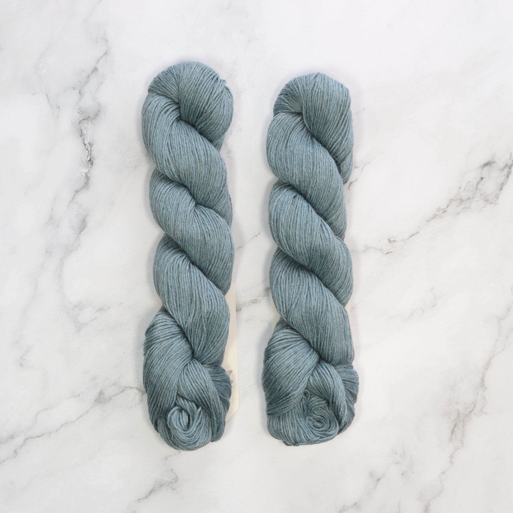Amano Duna in colourway Mirage – 4ply weight cotton, alpaca yarn