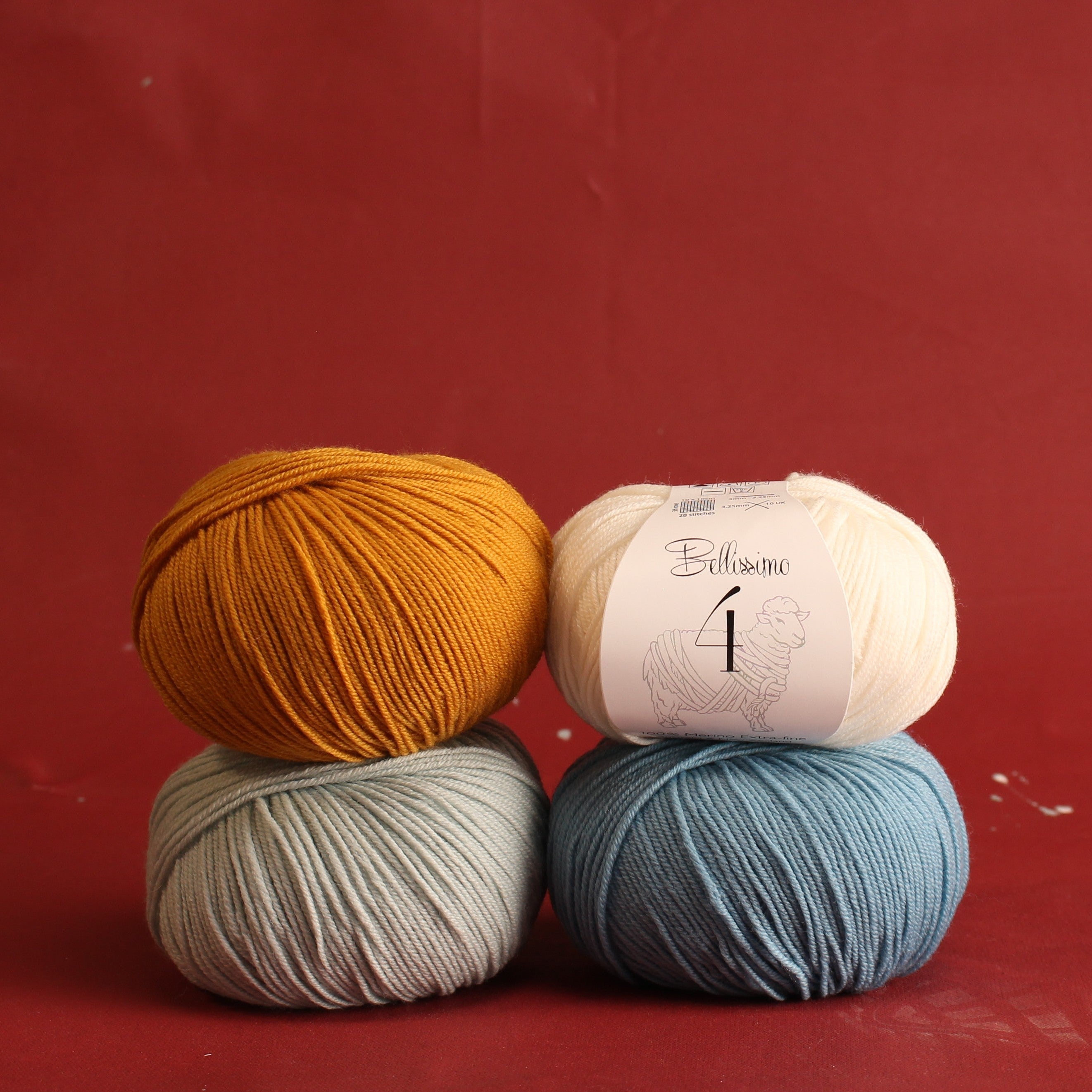 Bellissimo 4 – 4ply weight merino yarn – view 3
