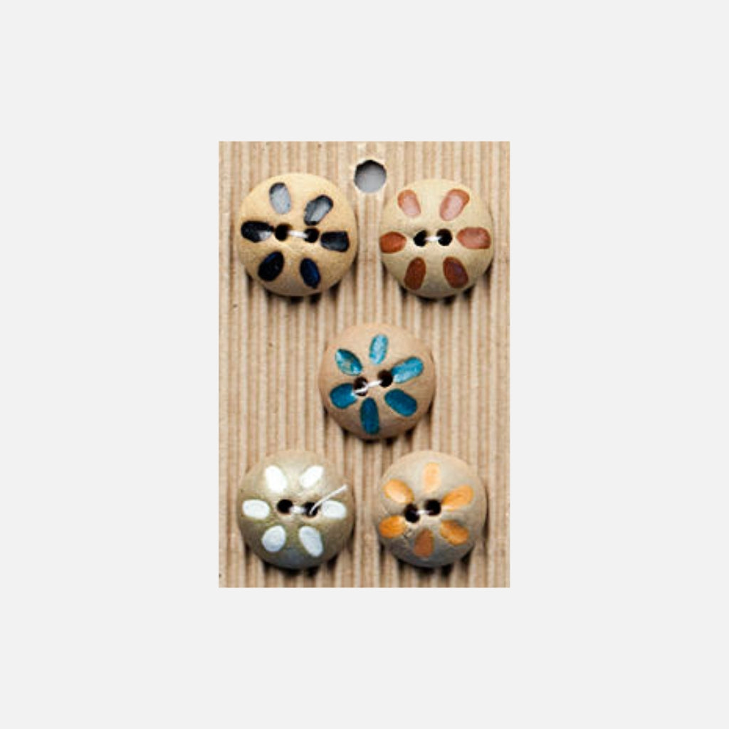 Incomparable Buttons Multi Flower Petal L285