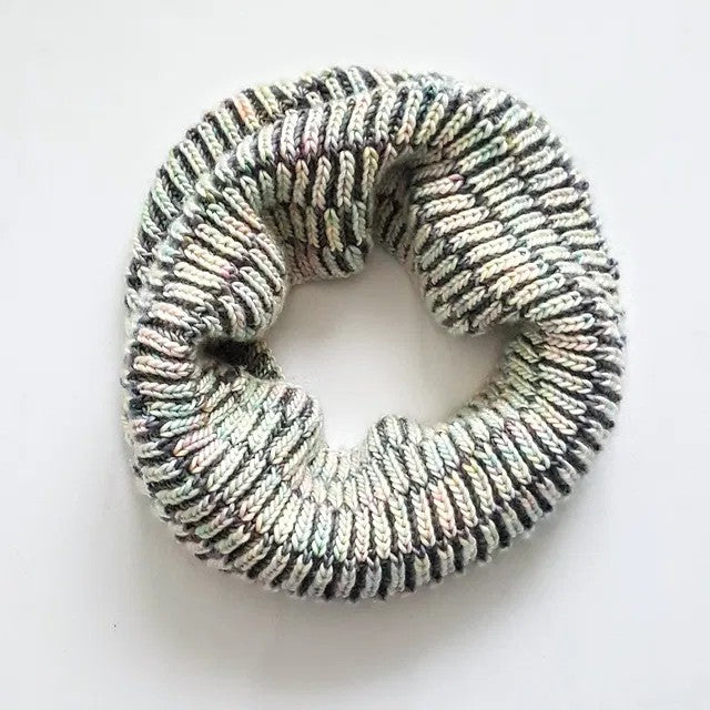 Better Than Sex Brioche Cowl knitting kit – view 2