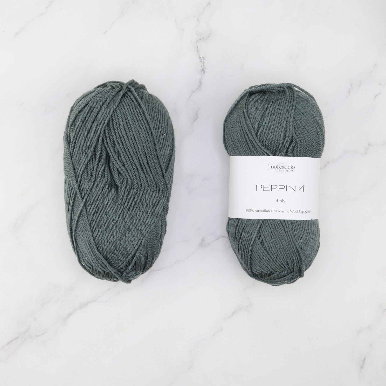 Blake Cardigan kit, colourway Moss