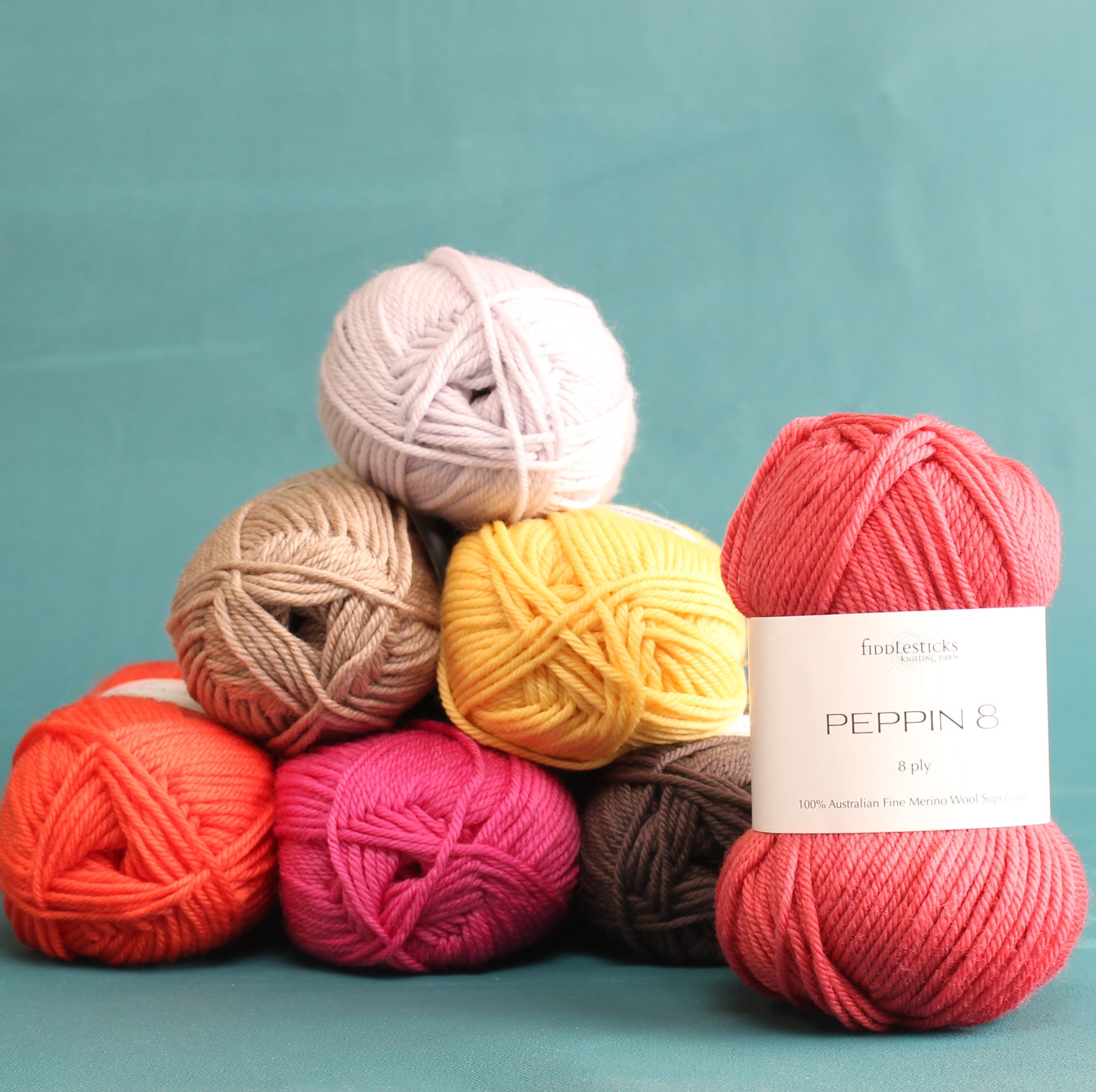 Fiddlesticks Peppin 8 – 8ply weight wool yarn