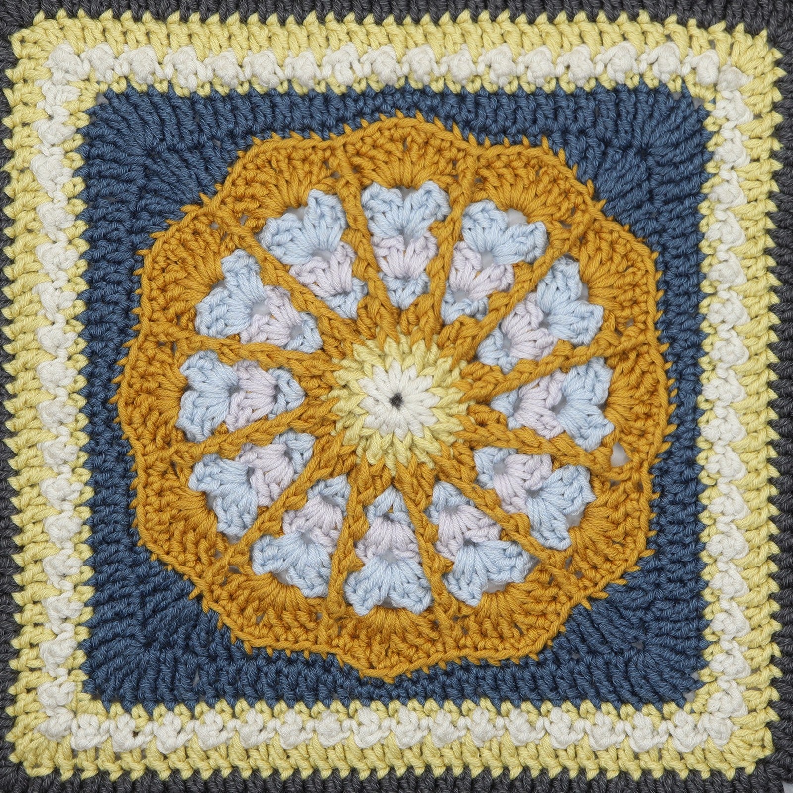 Nuts About Squares crochet kit – view 9