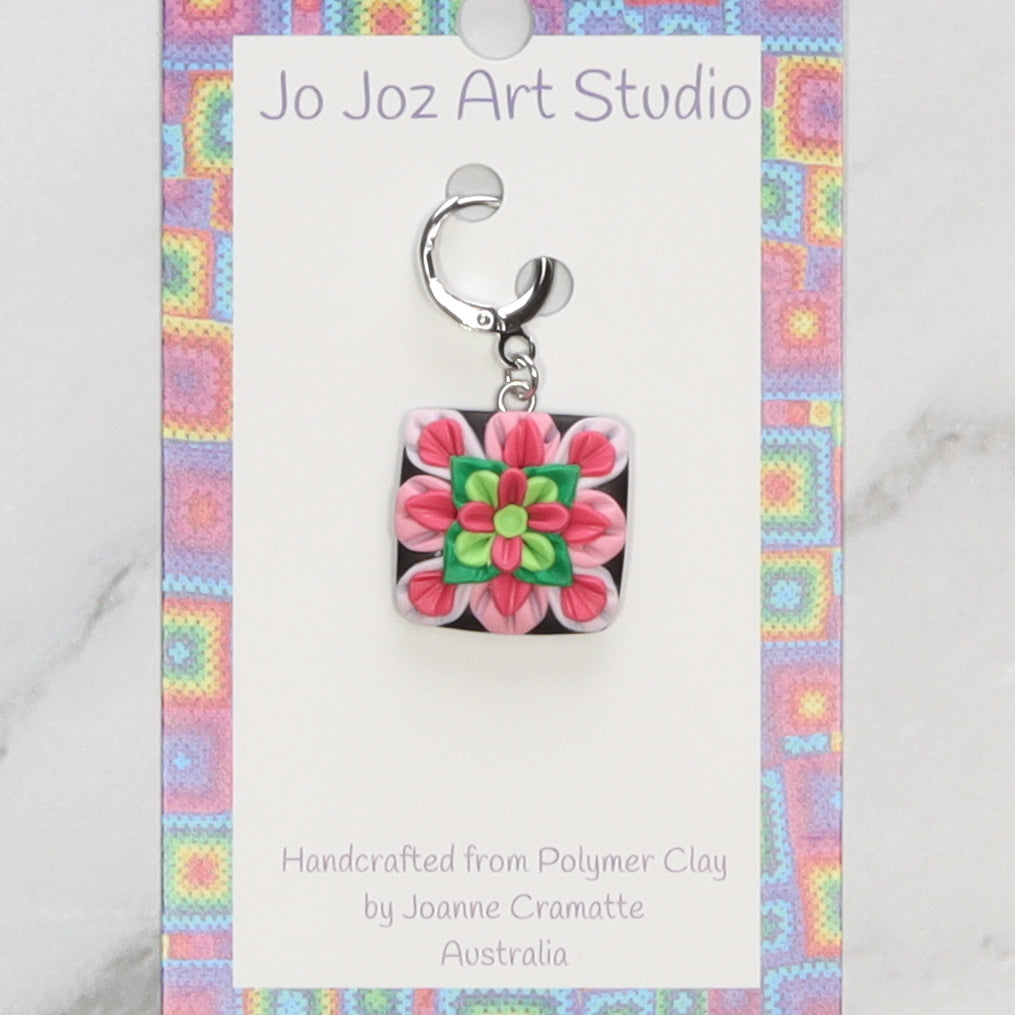 Jo Joz Art Studio Granny Square Pink/Green Stitch Markers – view 5
