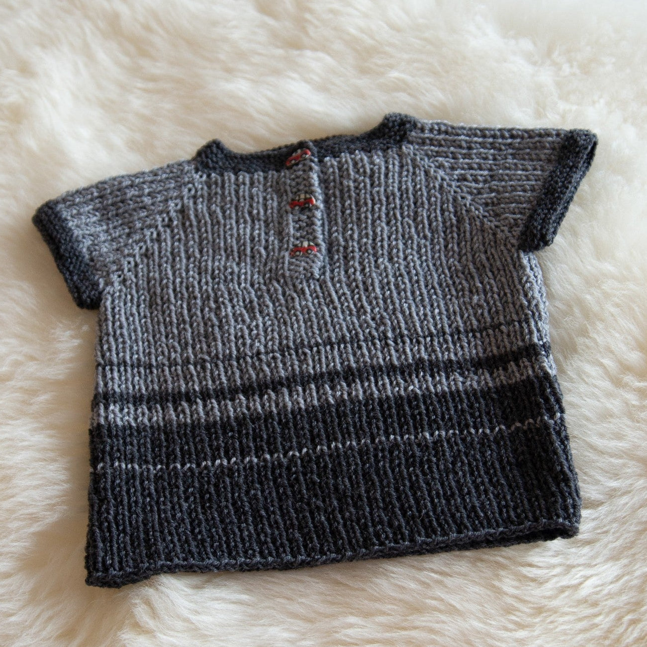 Sesia K3003 Baby Vest Pattern by Sesia