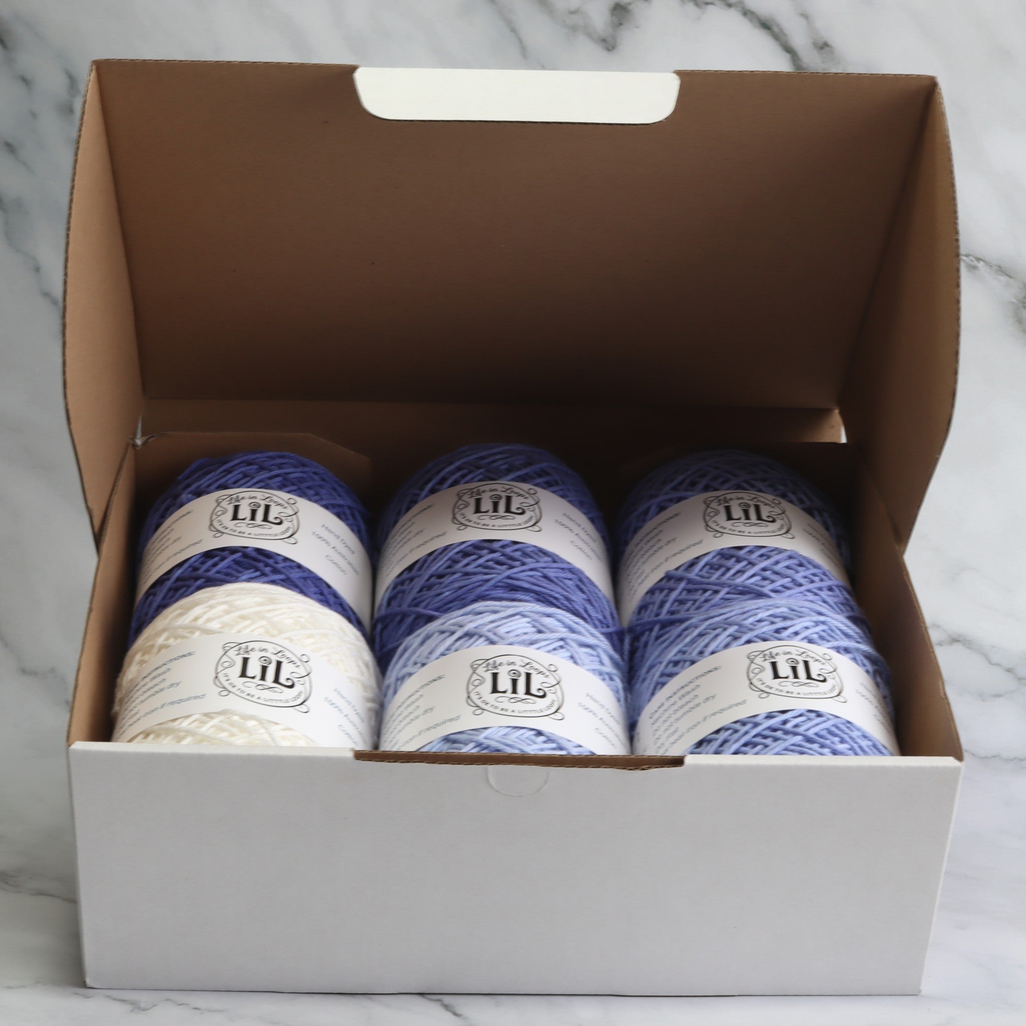 Life in Loops Gradient Yarn Box 4ply – 4ply weight cotton yarn – view 4