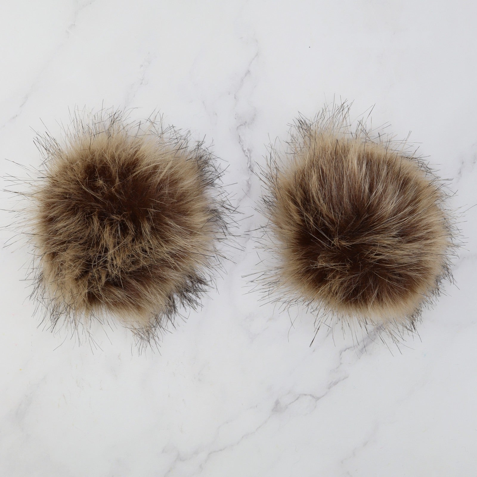 Skein Sisters Pom Poms – Bark
