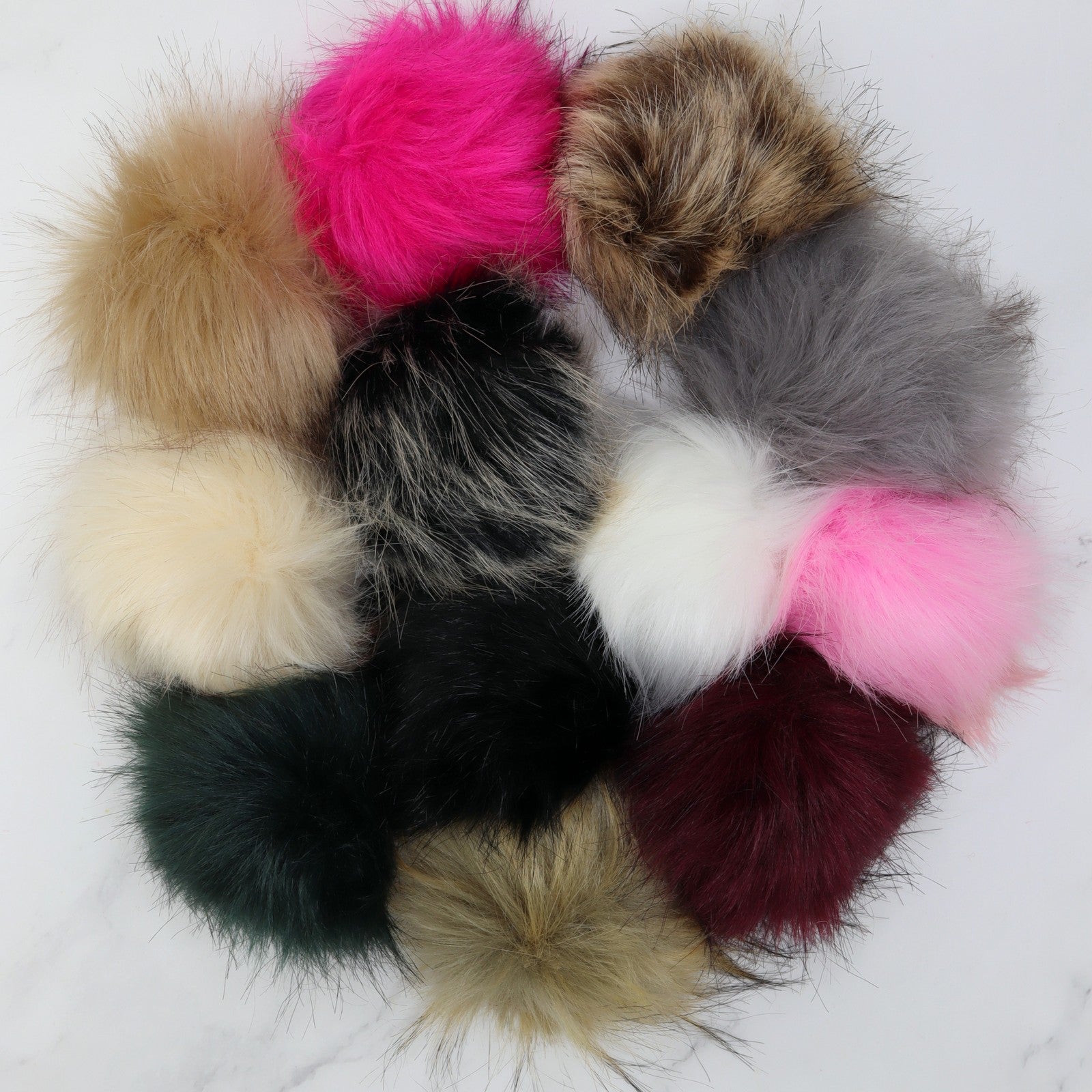 Skein Sisters Pom Poms – view 2
