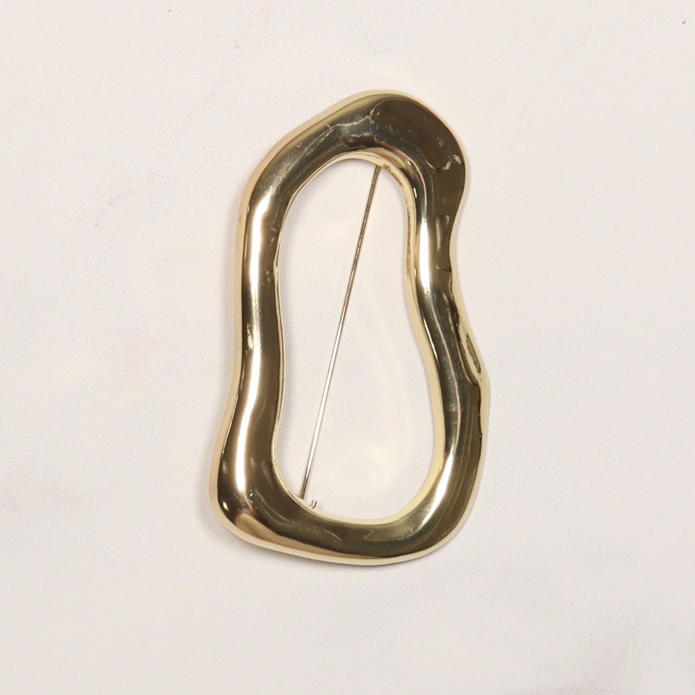 Skein Sisters Shawl Pin Brooch Twisted Circle – Gold