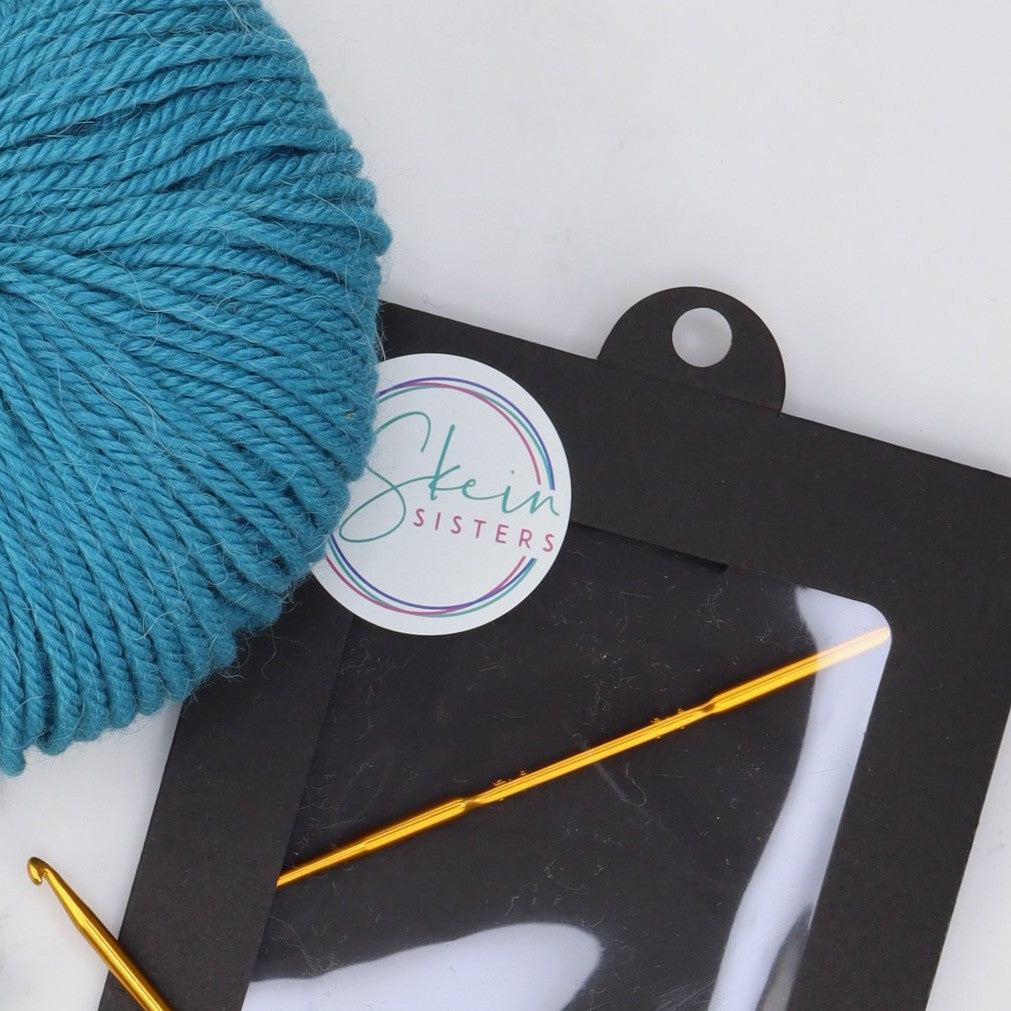 Skein Sisters Rescue Hook – view 2