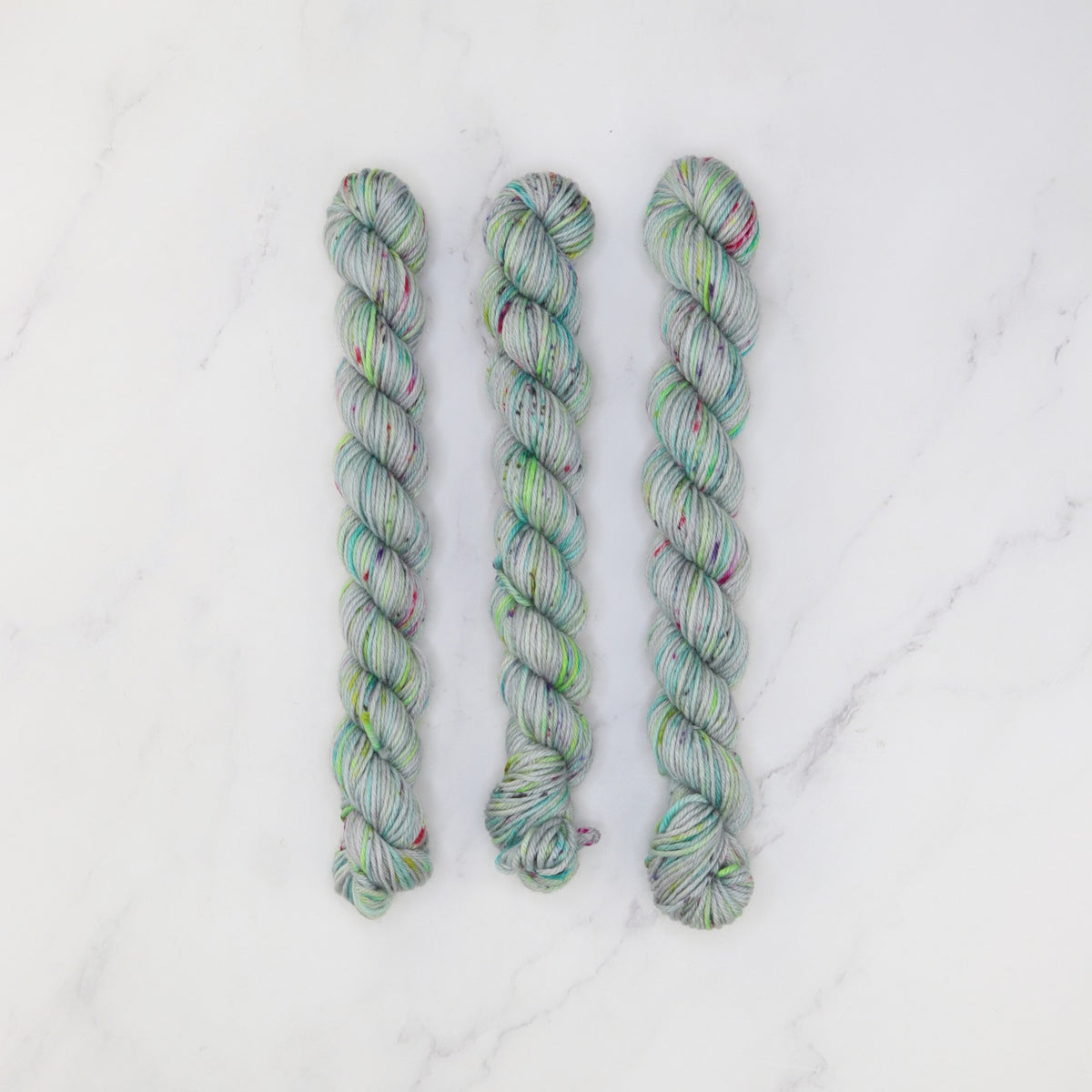 Skein Sisters Fabulous Sock Minis 20g/80m in colourway Aliens Exist – 4ply weight merino, nylon yarn