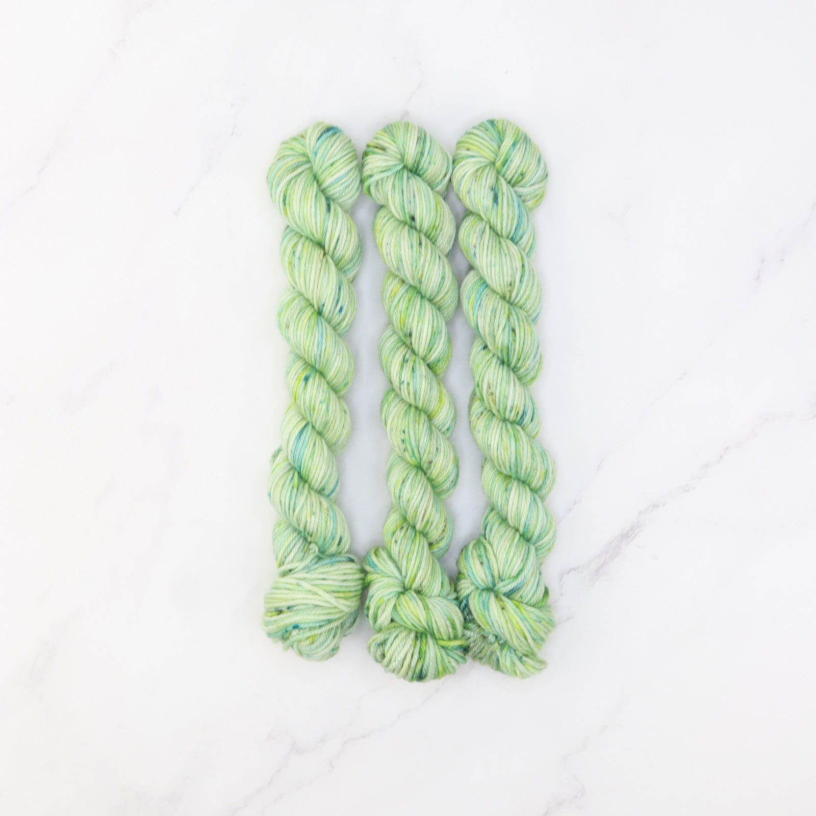 Skein Sisters Fabulous Sock Minis 20g/80m in colourway Aloe – 4ply weight merino, nylon yarn