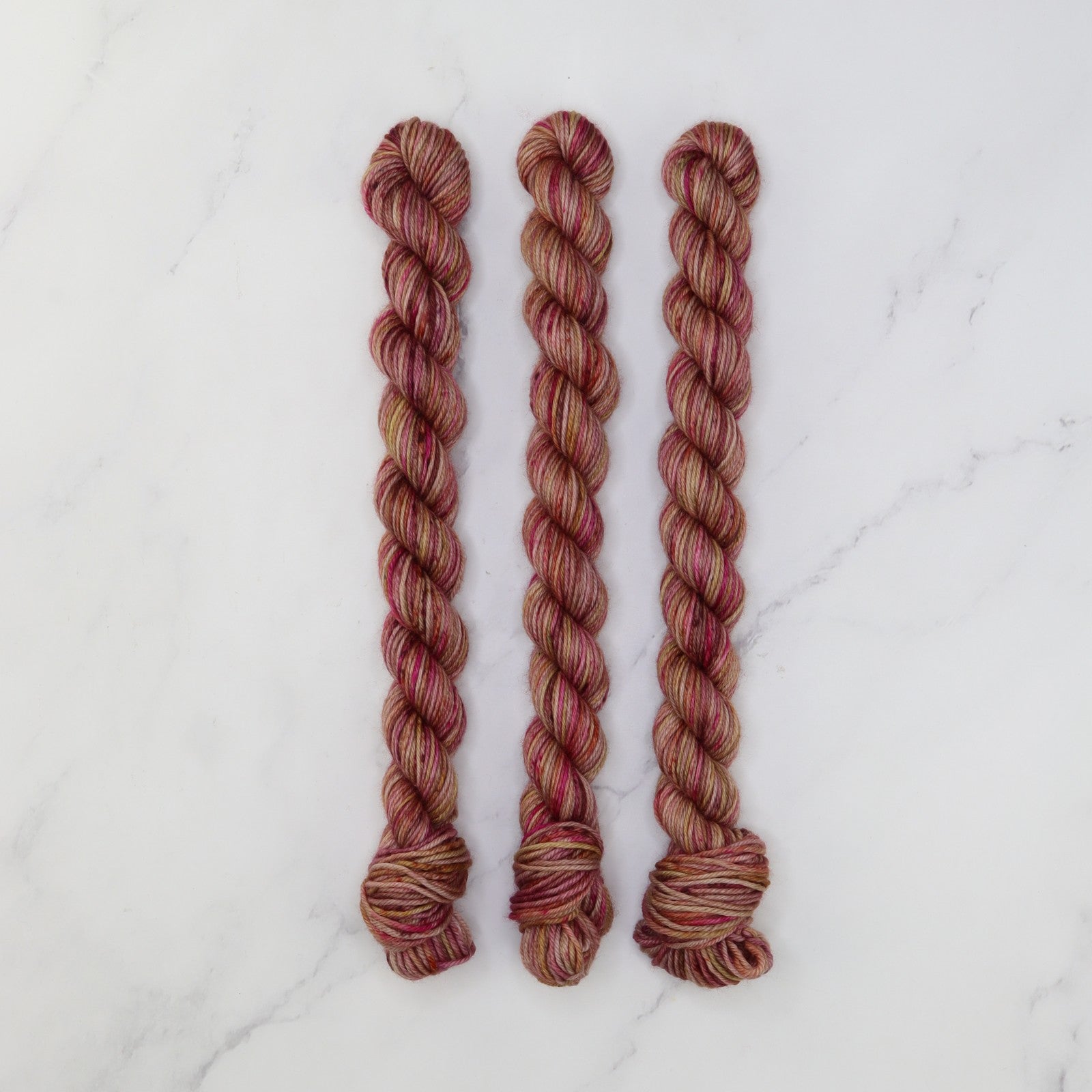 Skein Sisters Fabulous Sock Minis 20g/80m in colourway Dried Roses – 4ply weight merino, nylon yarn