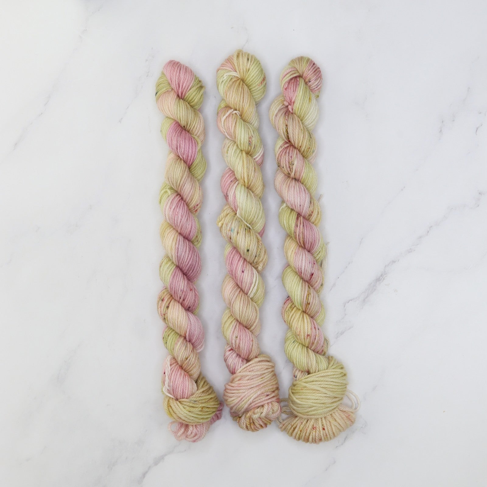 Skein Sisters Fabulous Sock Minis 20g/80m in colourway Enchanted – 4ply weight merino, nylon yarn