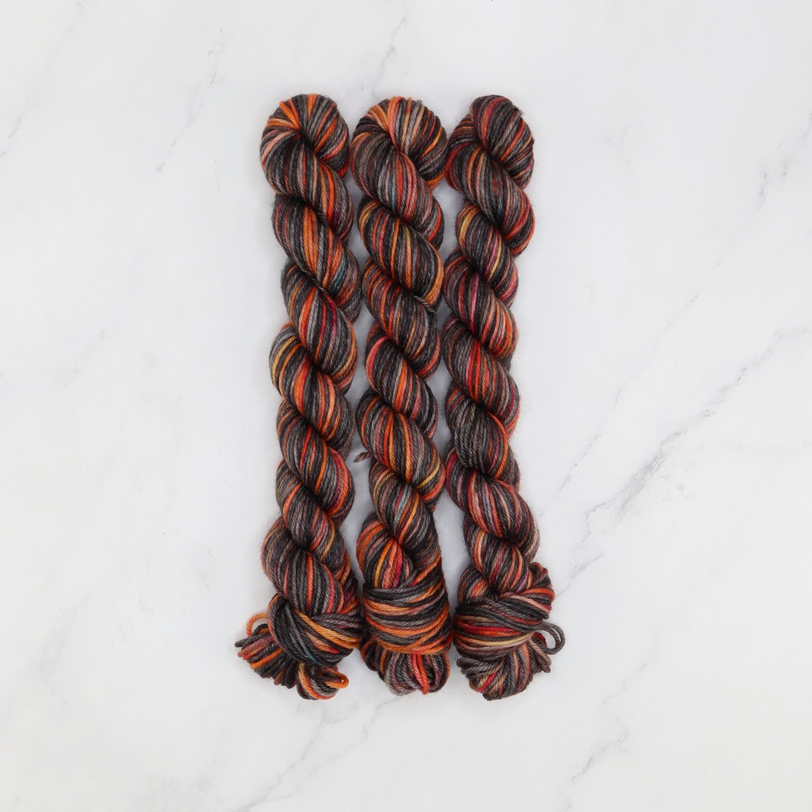 Skein Sisters Fabulous Sock Minis 20g/80m in colourway Lava – 4ply weight merino, nylon yarn