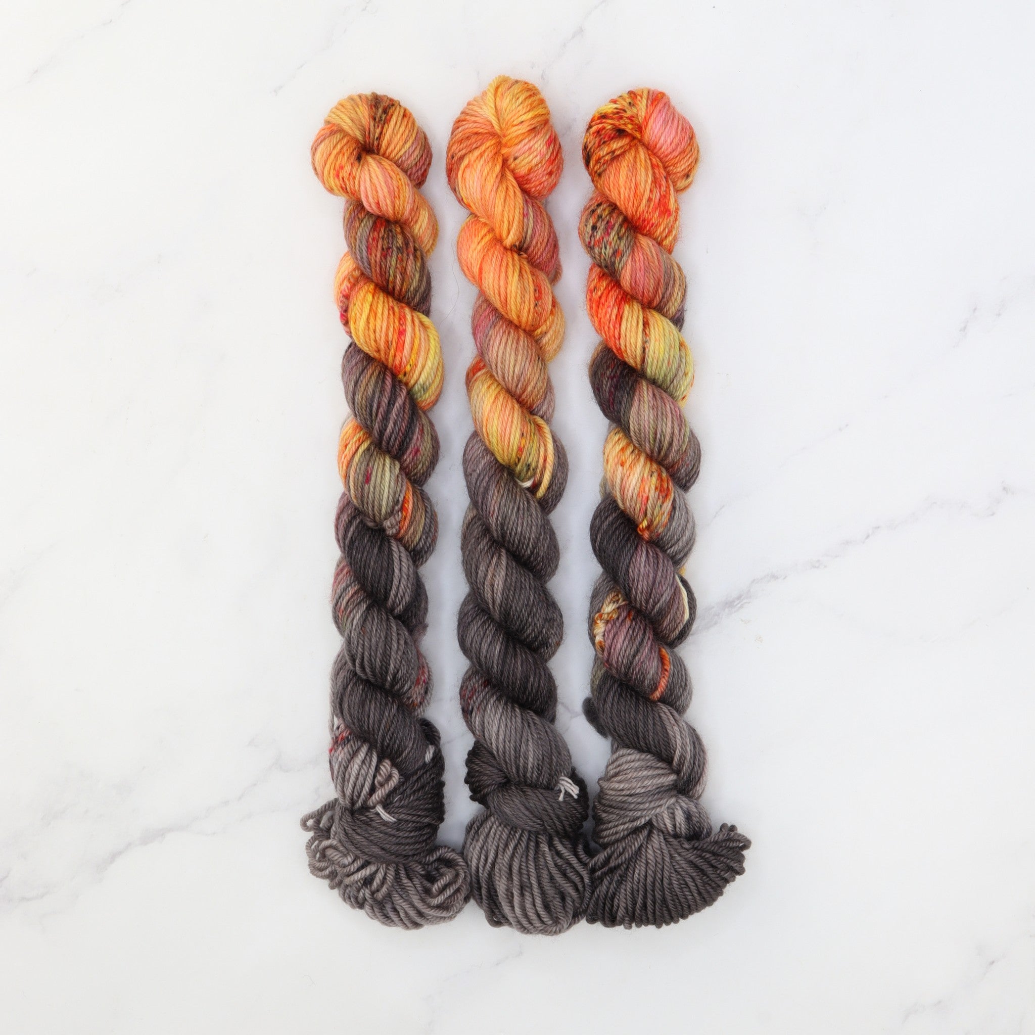 Skein Sisters Fabulous Sock Minis 20g/80m in colourway Volcano – 4ply weight merino, nylon yarn