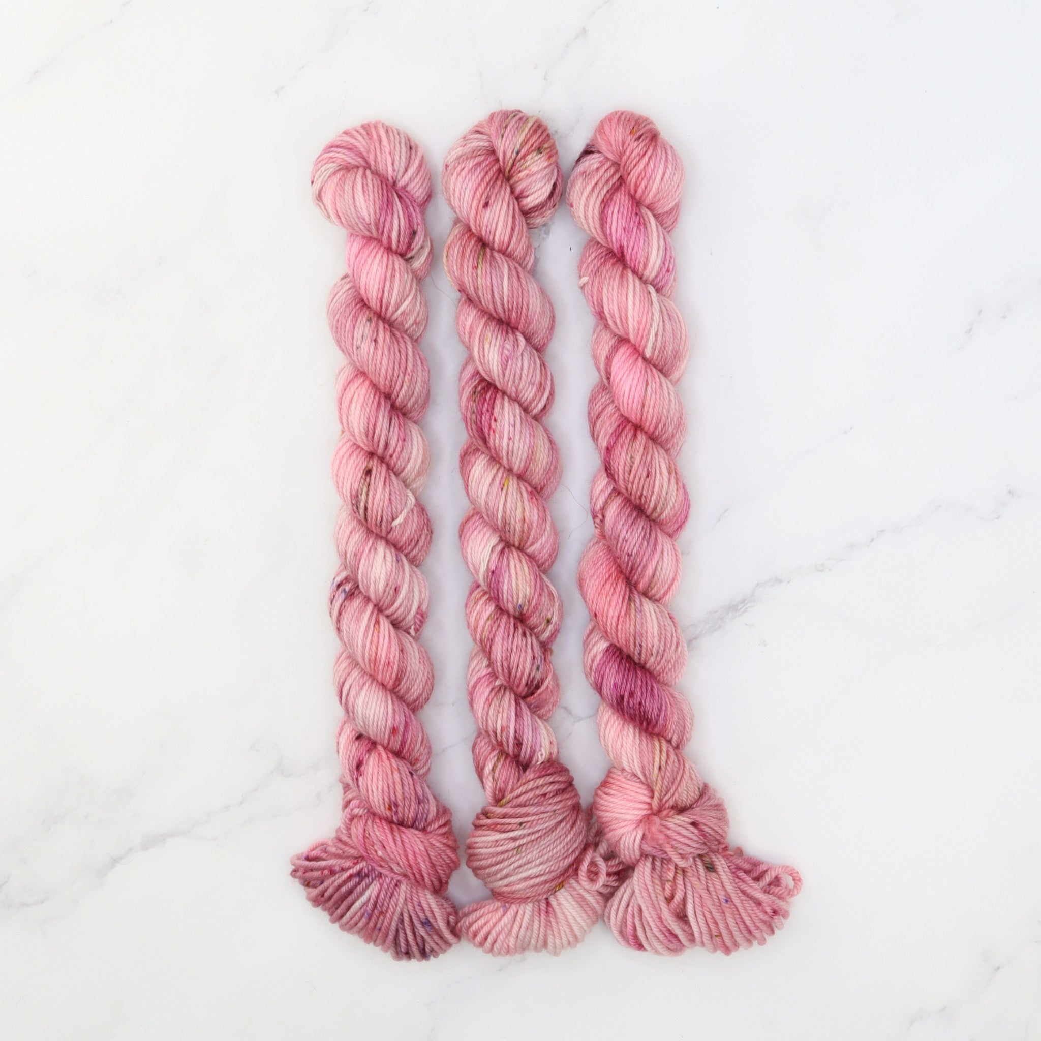 Skein Sisters Fabulous Sock Minis 20g/80m in colourway You Make Me Blush – 4ply weight merino, nylon yarn