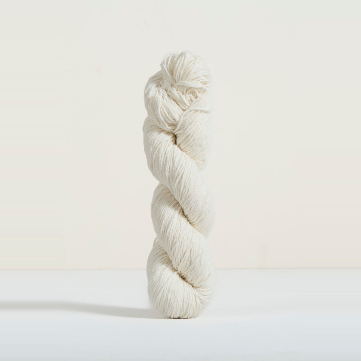 Urth Yarns Etesia – Foam