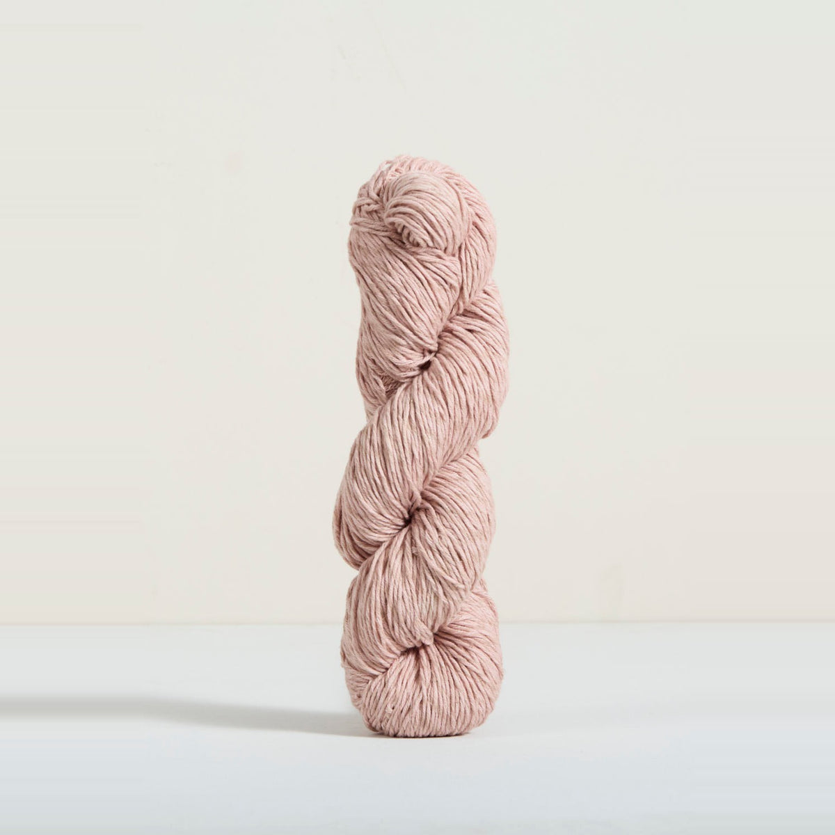 Urth Yarns Etesia – Shrimp