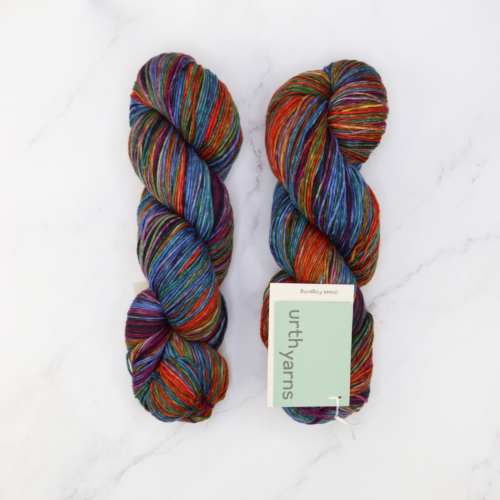 Hera Scarf Set in Uneek Fingering kit, colourway 3020