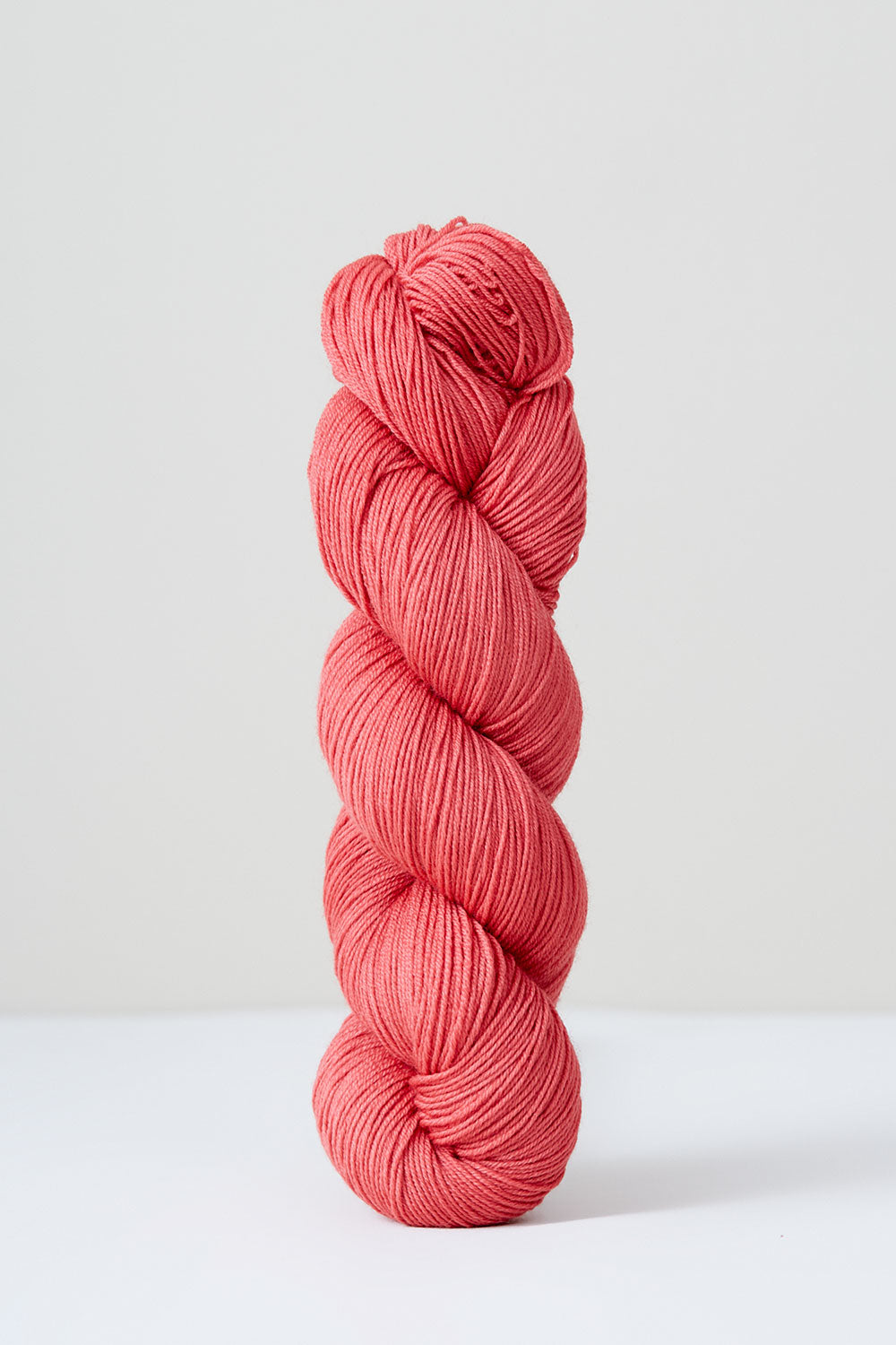 Urth Yarns Harvest Fingering in colourway Cranberry – 4ply weight merino yarn