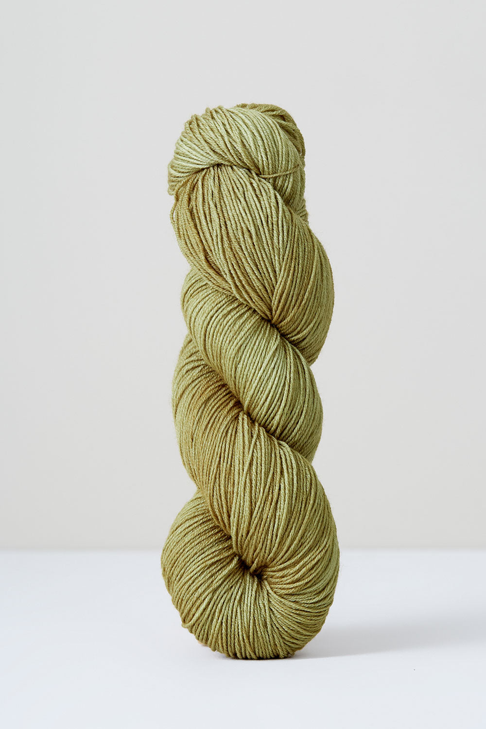 Urth Yarns Harvest Fingering in colourway Pistachio – 4ply weight merino yarn