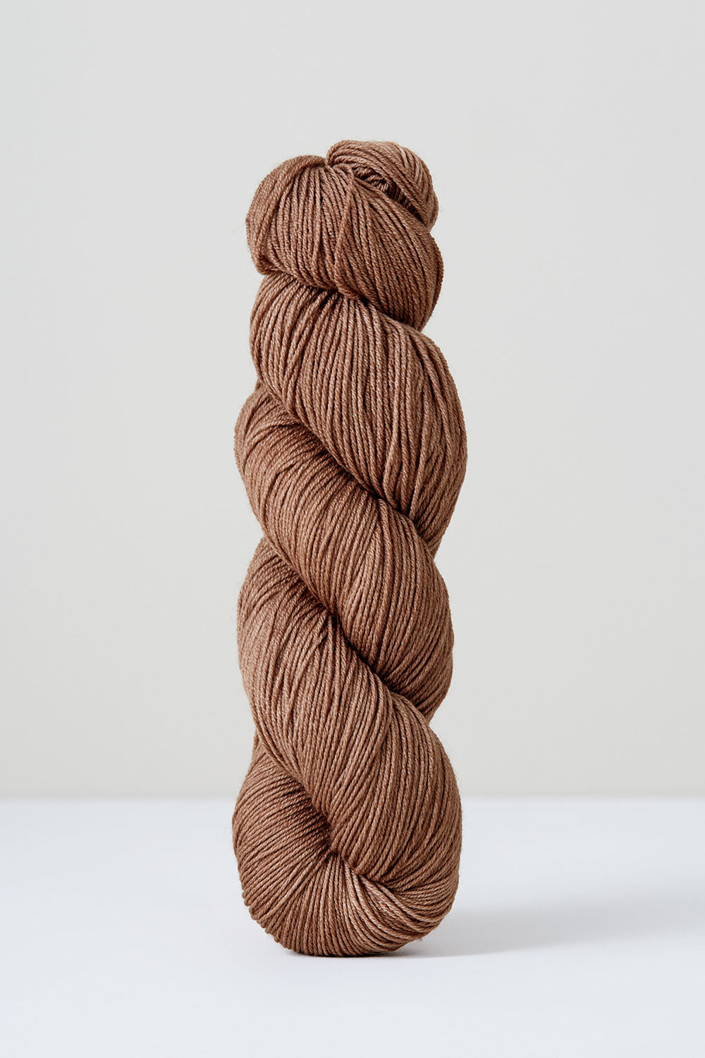 Urth Yarns Harvest Fingering in colourway Walnut – 4ply weight merino yarn
