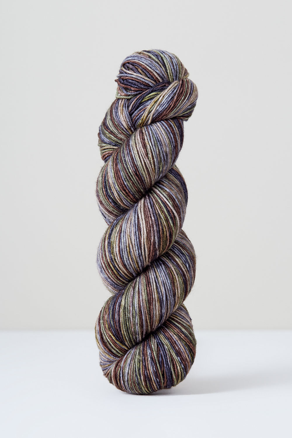 Urth Yarns Uneek Fingering in colourway 3006 – 4ply weight merino yarn