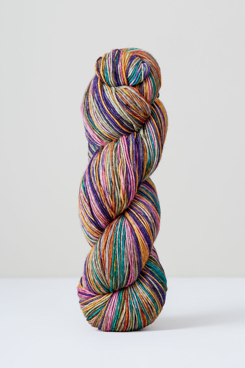 Urth Yarns Uneek Fingering in colourway 3019 – 4ply weight merino yarn