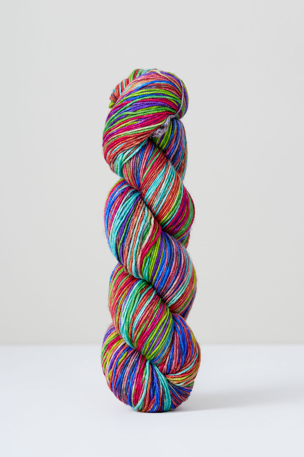Urth Yarns Uneek Fingering in colourway 3023 – 4ply weight merino yarn