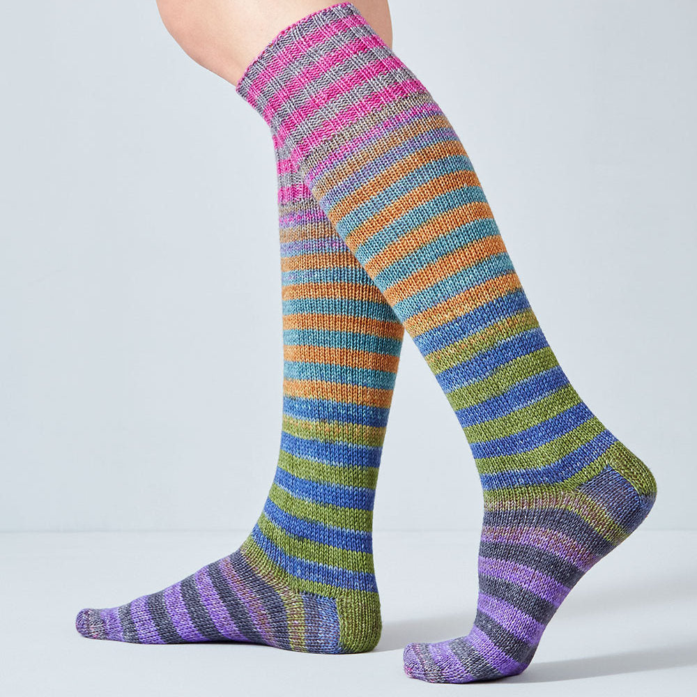 Urth Yarns Uneek Sock Kit in colourway 66 – 4ply weight merino, nylon yarn