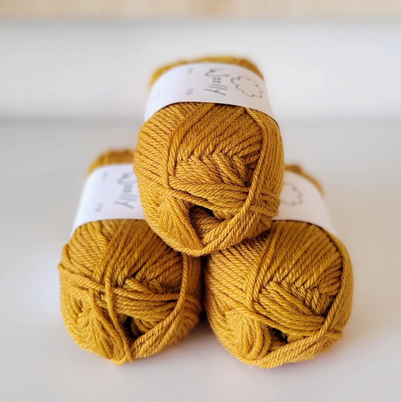 Woolly Yarns Woolly 8ply in colourway Oh Honey – 8ply weight wool yarn