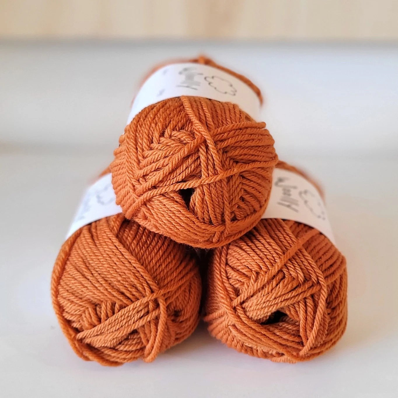 Woolly Yarns Woolly 8ply in colourway Punkin – 8ply weight wool yarn