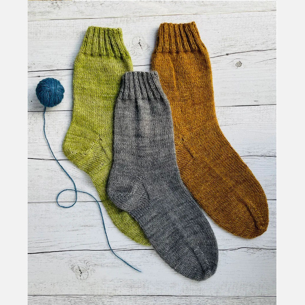 Basic Socks Pattern 1306 by Alpaca Yarns NZ