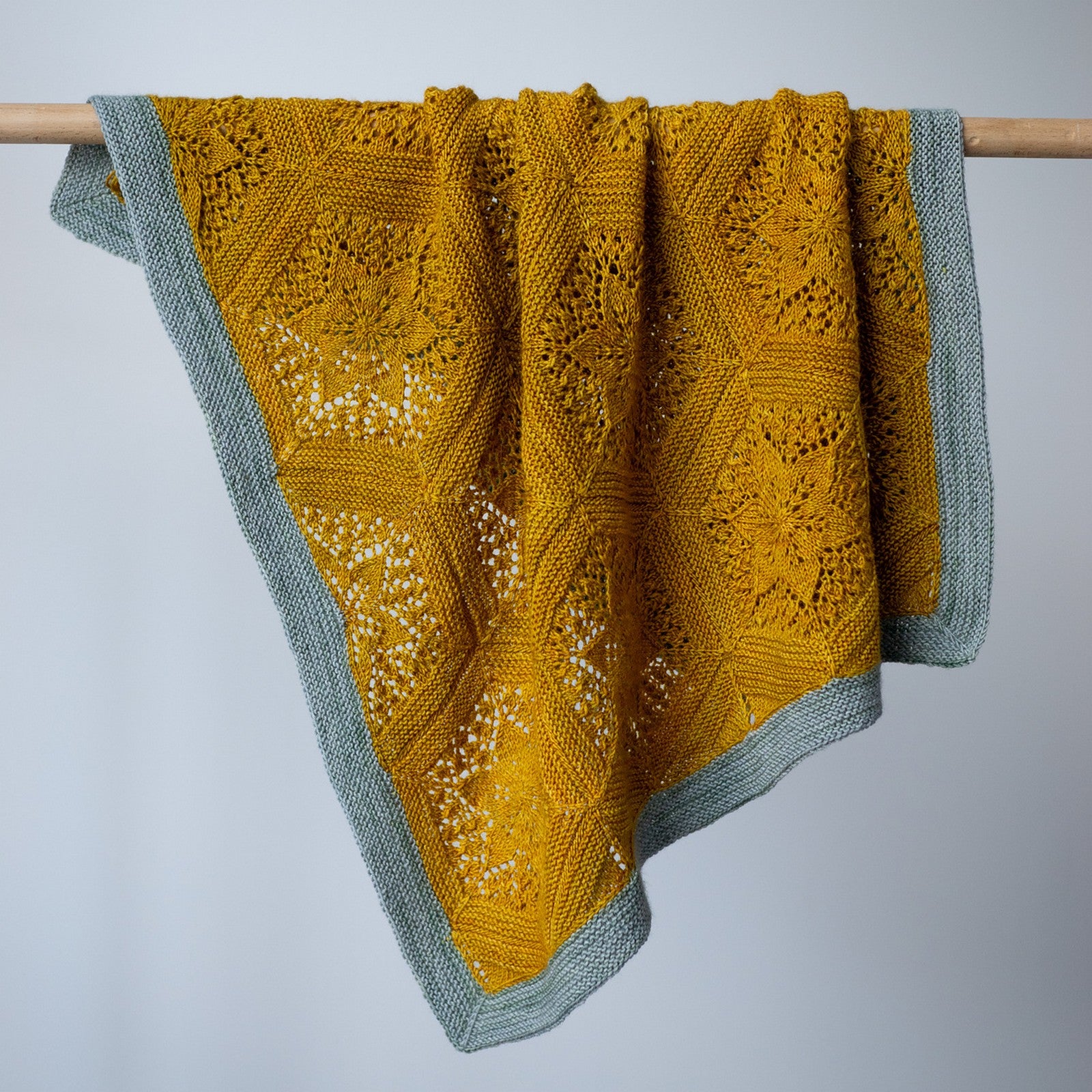 Nectar Blanket knitting kit