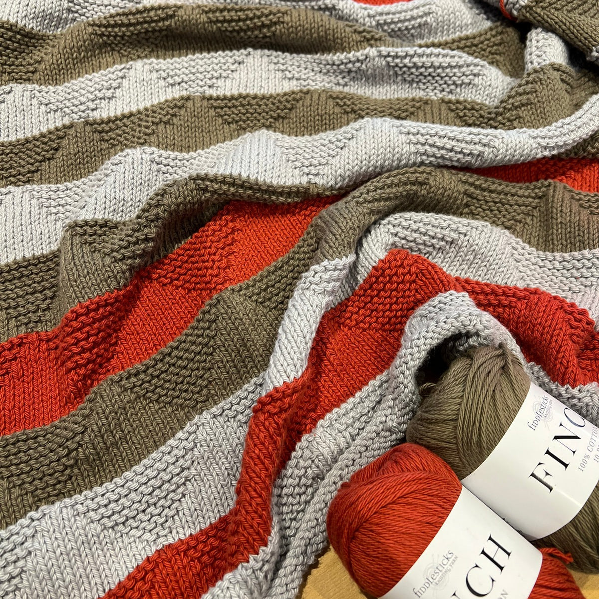 Triss Baby Blanket knitting kit
