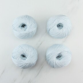 Texyarns Adsley Blanket Kit in Orchard: 8079 Ice Blue