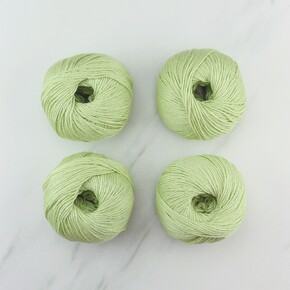 Texyarns Adsley Blanket Kit in Orchard: 8148 Leaf