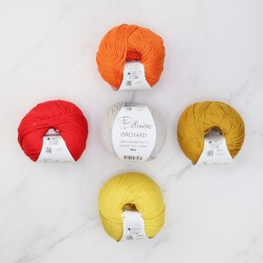 Bobble Lines Baby Blanket Set in Orchard: Five Little Ducks