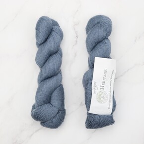 Cascade Yarns Heritage sock/4ply: 0860 China Blue 5686