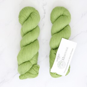 Cascade Yarns Heritage sock/4ply: 0680 Fern 