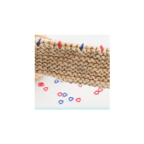 Clover Triangle Stitch Markers XS