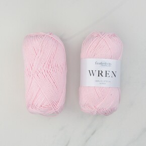 Texyarns Adsley Blanket Kit in Wren: 008 Petal