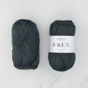 Texyarns Adsley Blanket Kit in Wren: 022 Cement
