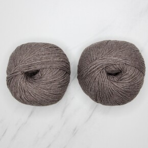 Texyarns Chatsworth Blanket Kit in Grange 10: 10007 Smoke