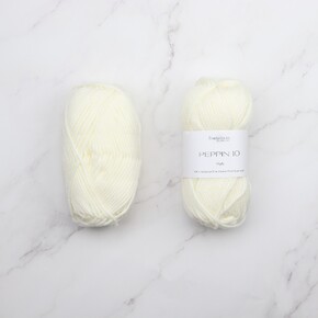 Texyarns Cliveden Blanket Kit in Peppin 10: White