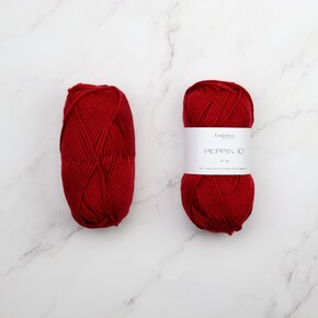 Texyarns Cliveden Blanket Kit in Peppin 10: 1012 Geranium + Fringe