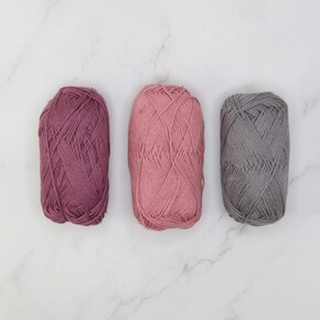 Floreal Dreams Blanket Set: Dusky Rose