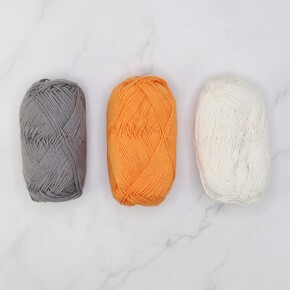 Floreal Dreams Blanket Set: Marigold